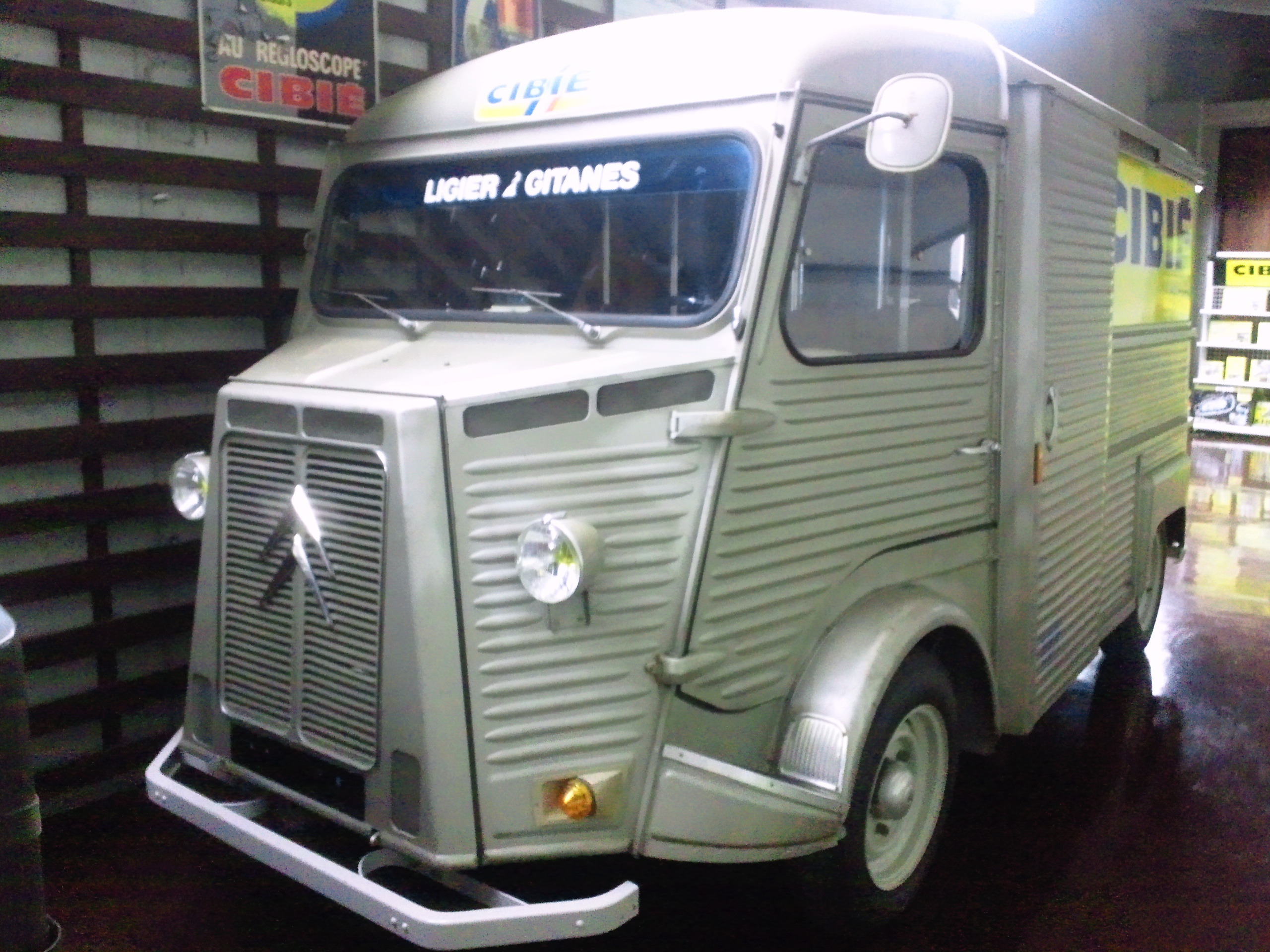 NEC_4214.JPG