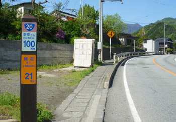 02.jpg