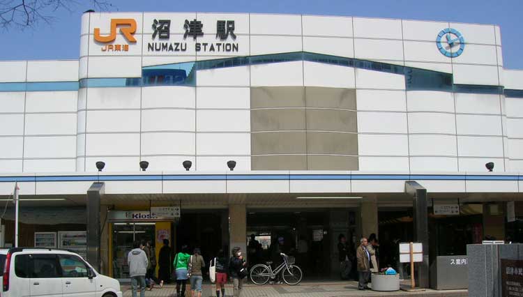 02.jpg